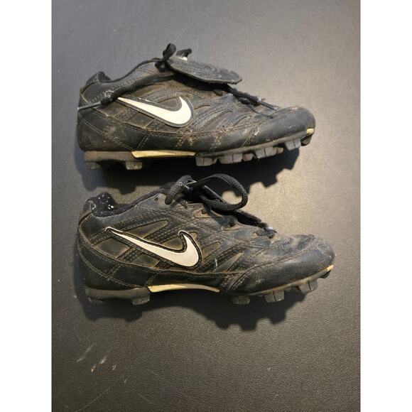 Nike Baseball Cleats Youth 1Y Black Lace Cover Molded Studs Used Vintage 90s - Picture 6 of 6